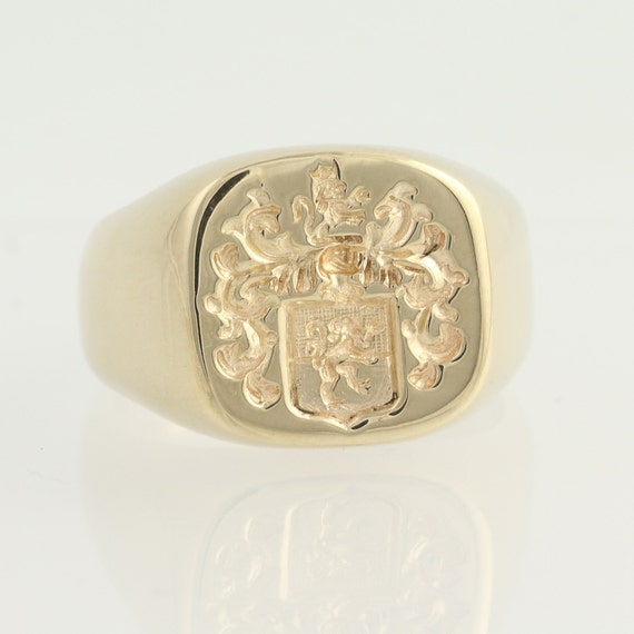 Family Crest Signet Ring 14k Yellow Gold Tilghman Tilman N56