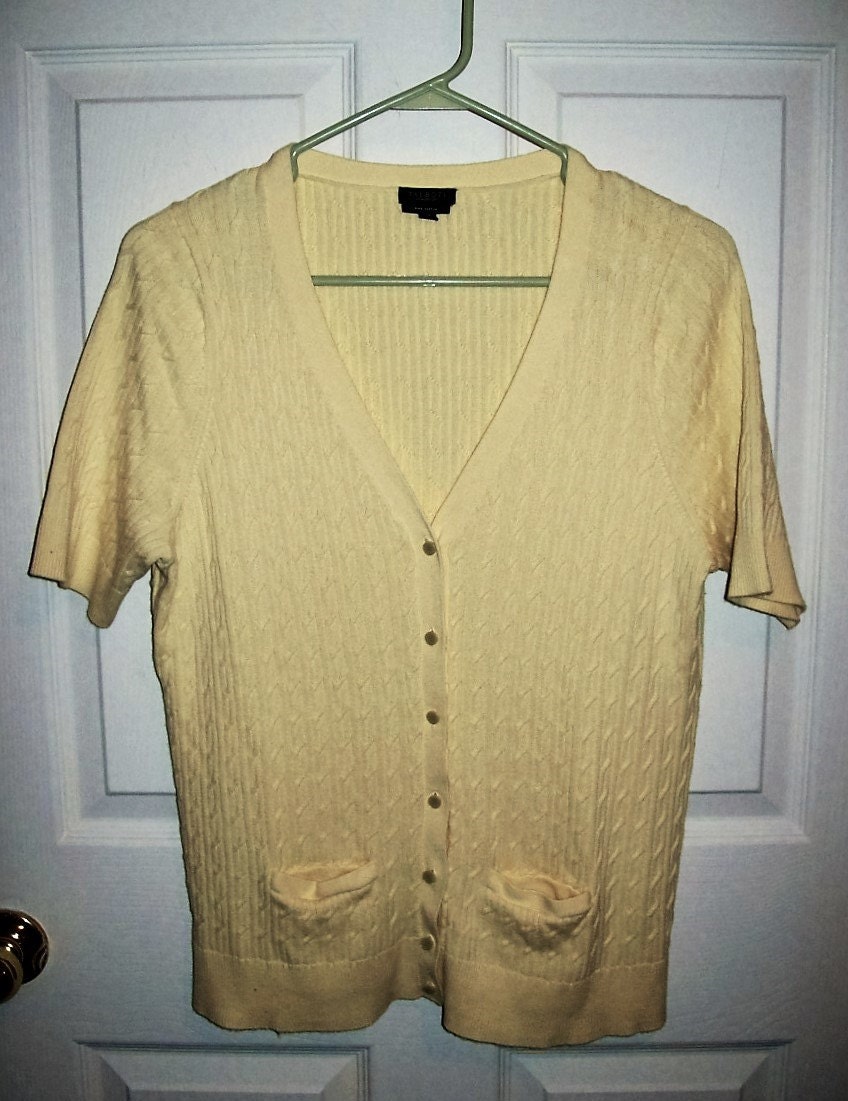 pale yellow cotton cardigan sweater jacket size