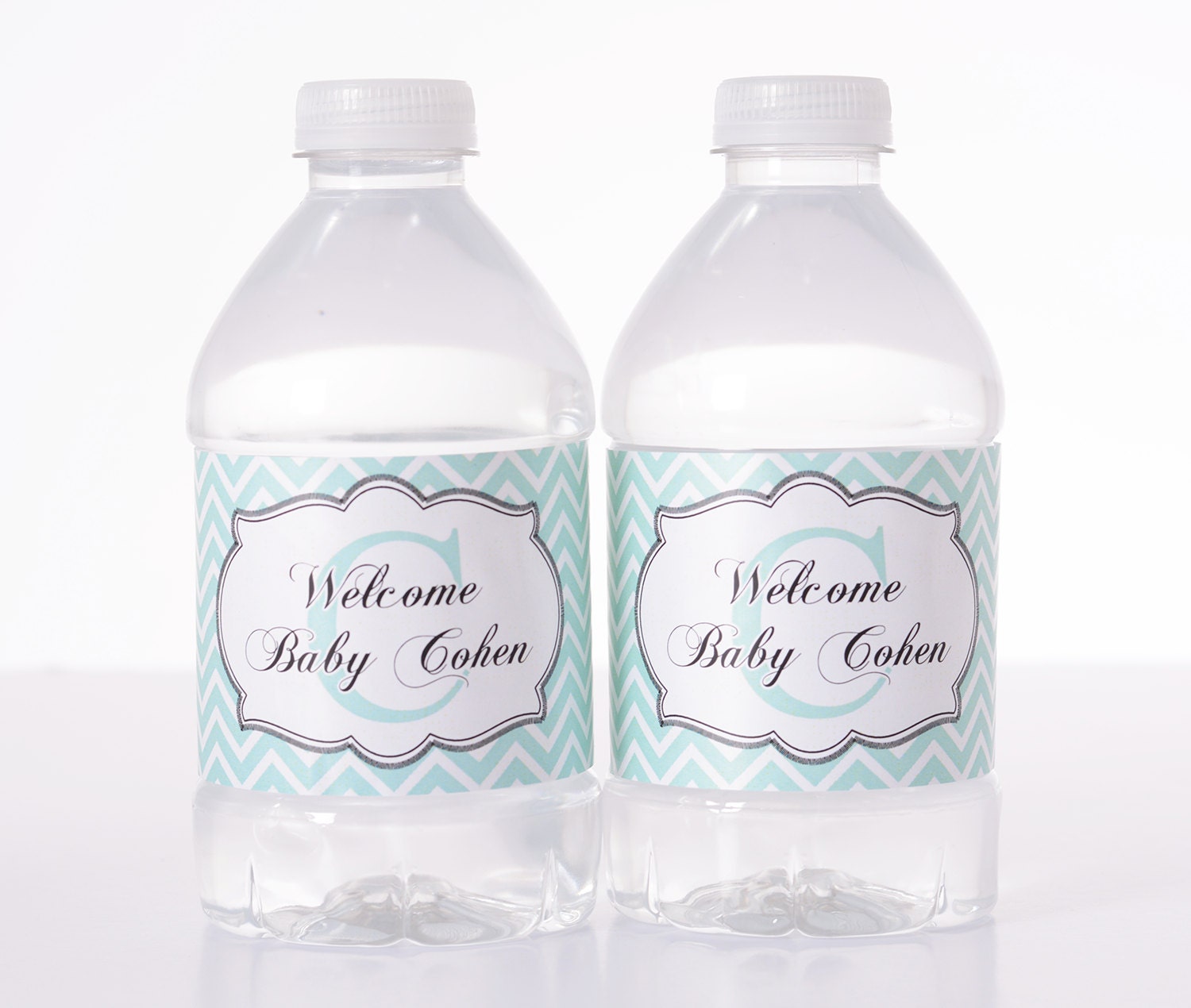 diy-baby-shower-water-bottle-labels-water-bottle-labels-baby-feet-it