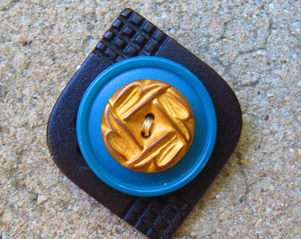 Button Jewelry, Brooch, Button Buckle Pin, Vintage Buckle Brooch