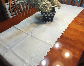Vintage White linen table runner with white embroidered flowers for home decor by MarlenesAttic