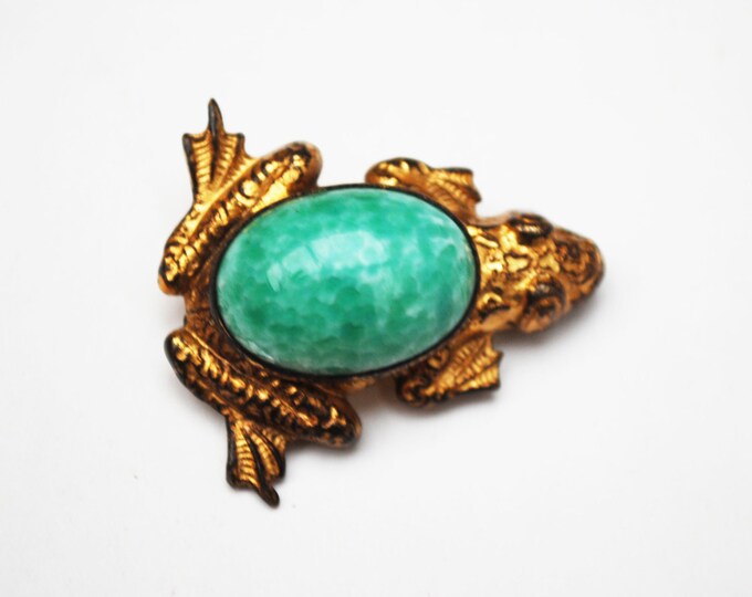 Frog Brooch - Green Peking glass - gold filled - Art Glass figurine vintage pin