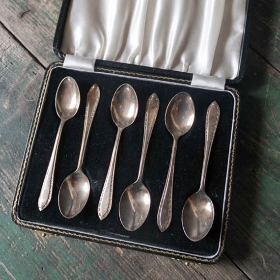 Set of Silver Spoons in Box by elsiegreenhh on Etsy