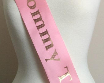 New Sash, Baby Shower Party Sash, Girl Baby Shower, Mother To Be Gift, Baby Shower Gift, Fun Party Sash, Mommy To Be Sash, It's A Girl