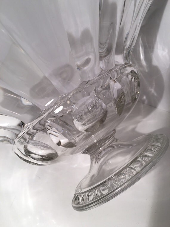 Vintage Clear Glass Bowl Retro Large Centerpiece Fruit Bowl