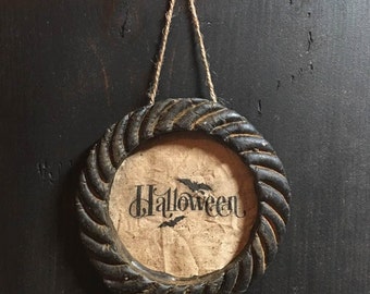 Blackened Round Beeswax Frame Halloween