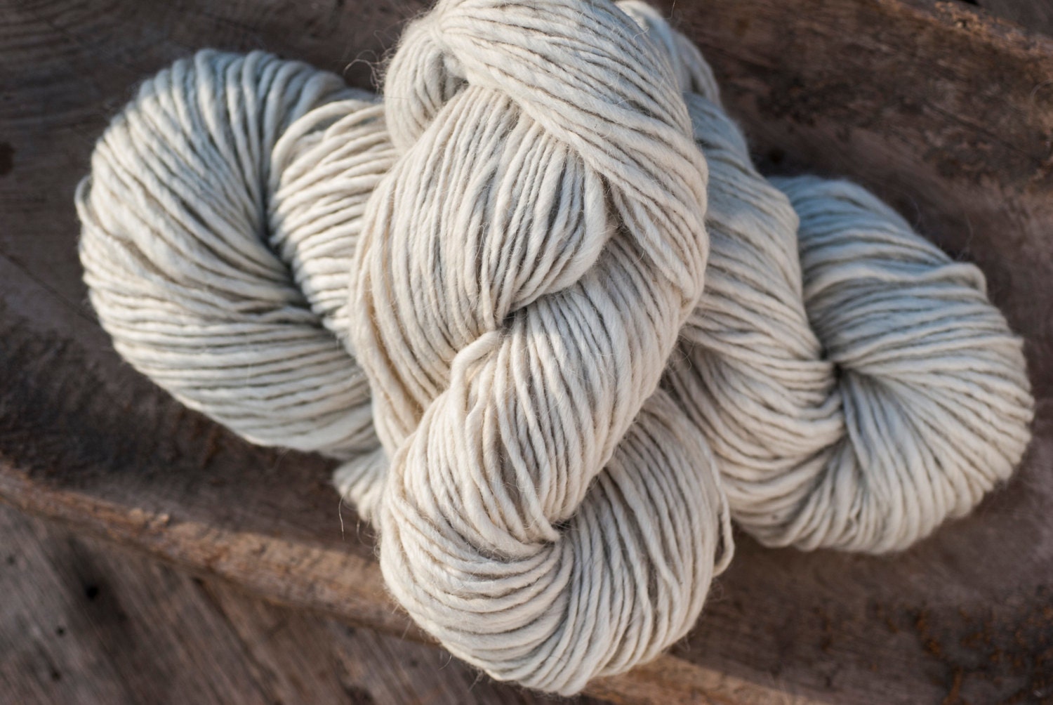 100 Icelandic Wool Lopi Yarn White