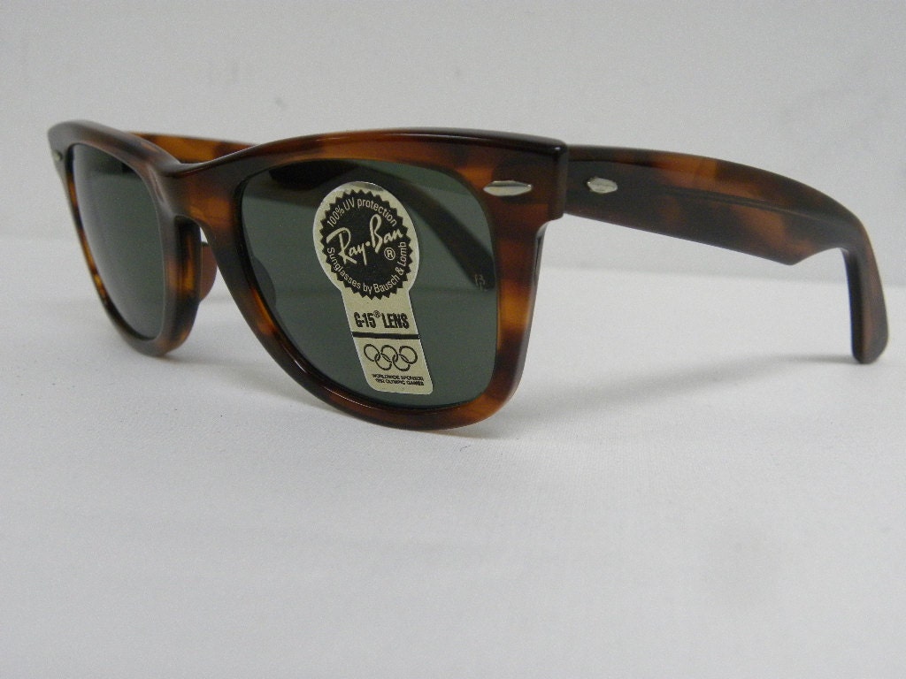 ray ban wayfarer l2052