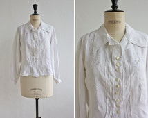 Popular items for white linen shirt on Etsy