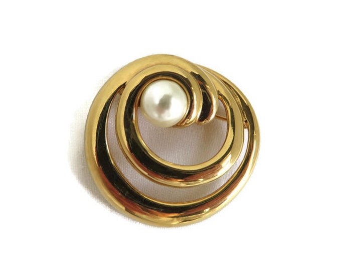 Napier Brooch - Vintage Faux Pearl Circle Brooch Pin, Perfect Gift, Gift Box