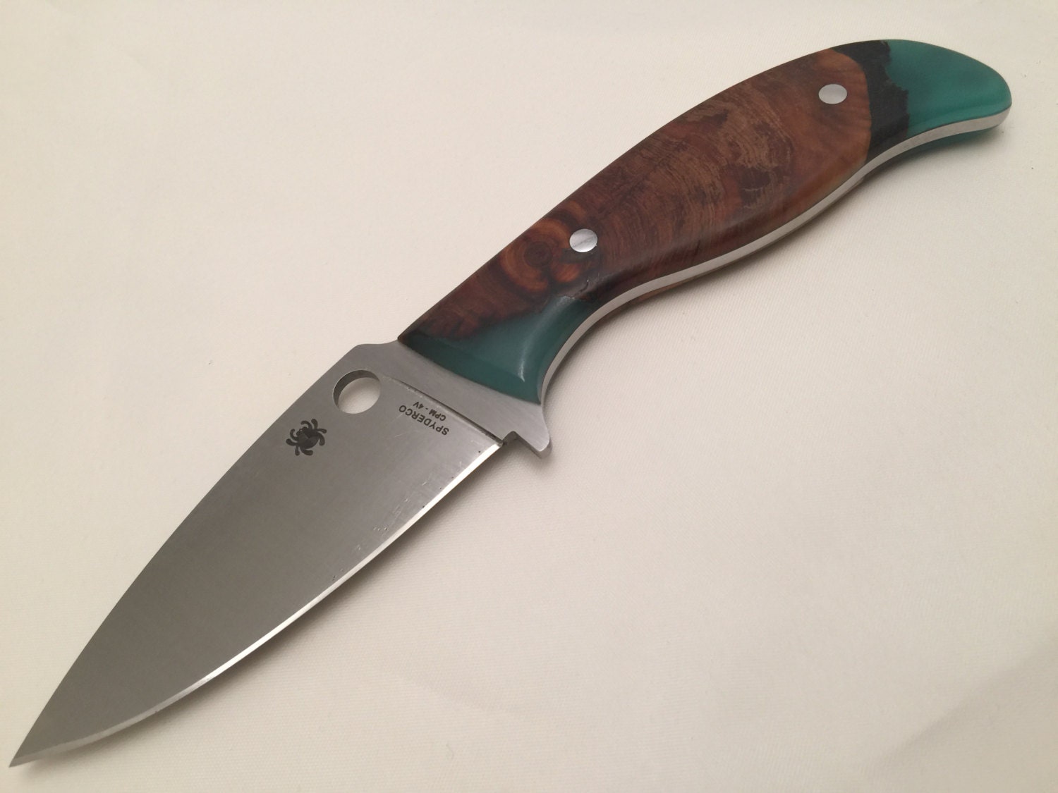 Spyderco Mule Team 21 with custom handle and by TheADDHaberdashery