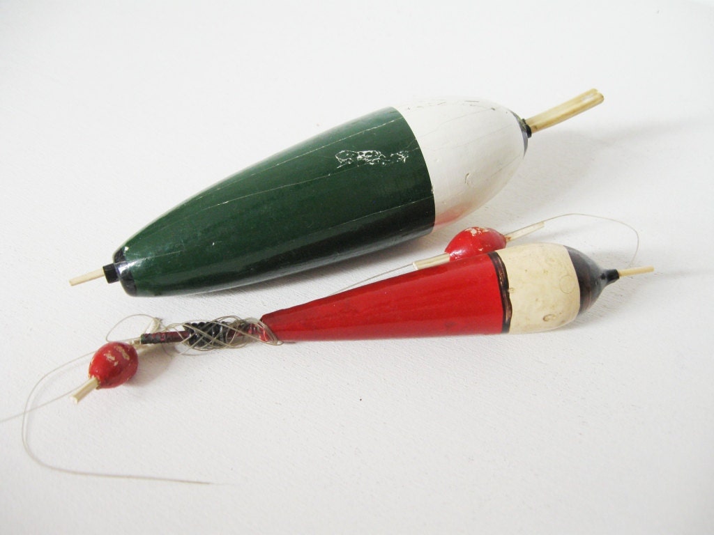 16x Vintage Cork Fishing Floats Classics.Life