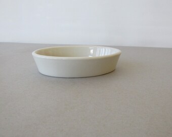 Vintage Hall China Au Gratin Dish - 570 3/4 model | 8 oz capacity, all white cookware, individual au gratin, casserole | Made in USA