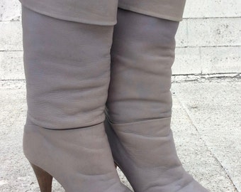 Vintage Gray Leather Foldover Heeled Pirate Boots, 6