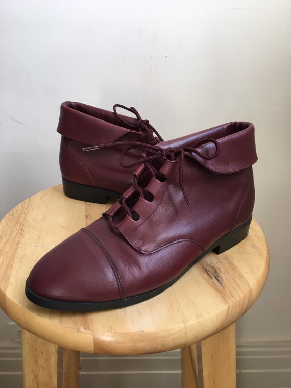 Vintage Prima Royale Burgundy Leather Shoes by VintageBobbieMaude