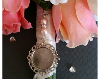 Bridal Bouquet Charm Photo Charm Bridal Memory Charm Round Silver Photo Frame Locket Pendant & Organza Gift Bag
