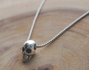 Skull Jewelry, Human Skull Necklace, Mens Skull Necklace, skull for women, Jewelry for men, Gothic jewelry, pirate jewelry, ladies skull