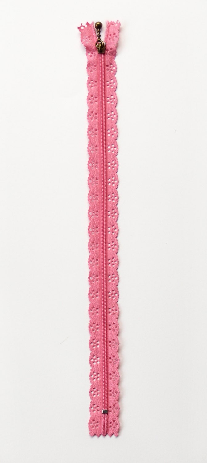 Medium pink 12" lace zipper Pink zippers 12" Zippers Lace zippers