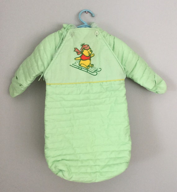 Vintage Winnie The Pooh Green Baby Bunting Snowsuit 0-6 months