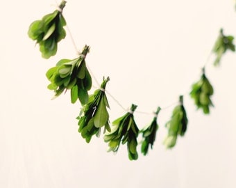 Miniature leaf garland, Natural home decor, Boxwood wall hanging, Wedding mantle decoration, preserved greenery, Natural wedding garland
