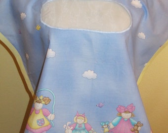 Mon Chou Peek-a-Boo Breastfeeding Cover