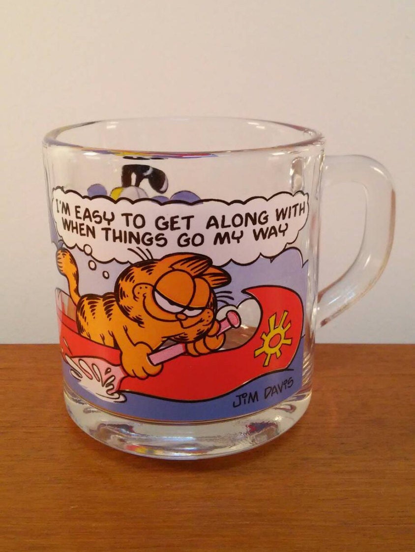 Garfield Glass Mug / Vintage McDonalds Collectible