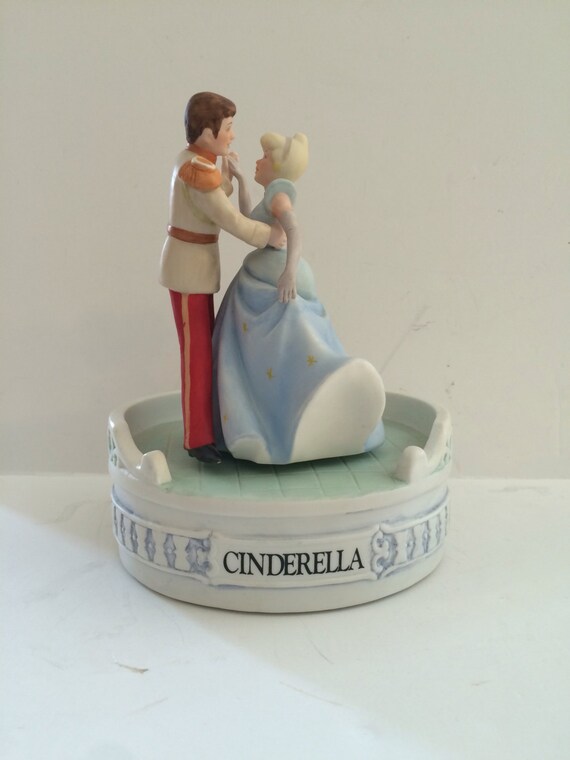 jim shore cinderella music box