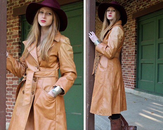 Items similar to Vintage Genuine Leather TRENCH COAT British Camel ...