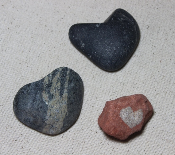 Natural Heart Shaped Stones Heart Shaped Rocks Set of 3