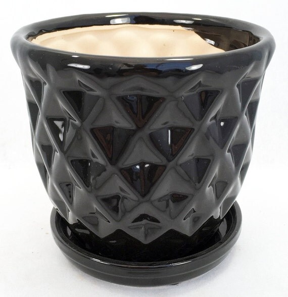 Black Pineapple Glazed Ceramic Pot/Saucer 8 x 6
