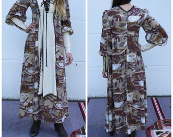 Rare Vintage 1960s 1970s Black Label Gunne Sax renaissance dress Feudalism print x-small small