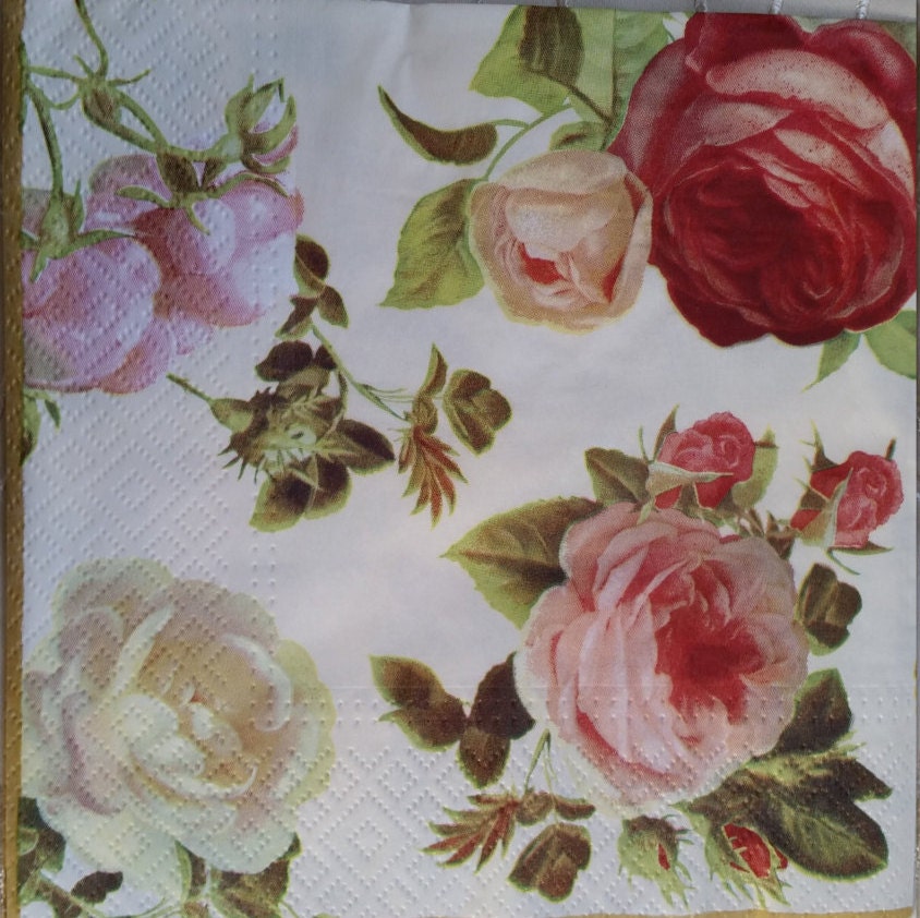 Napkins. Decoupage. Set of 3 piece Beautiful decoupage