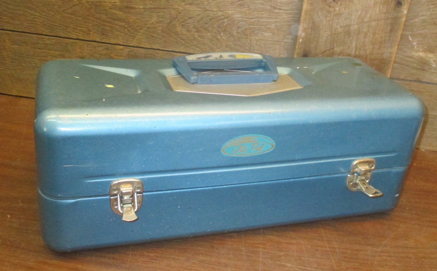 Old Pal Fishing Tackle Bait Box Blue Metal Chest Tool Trunk