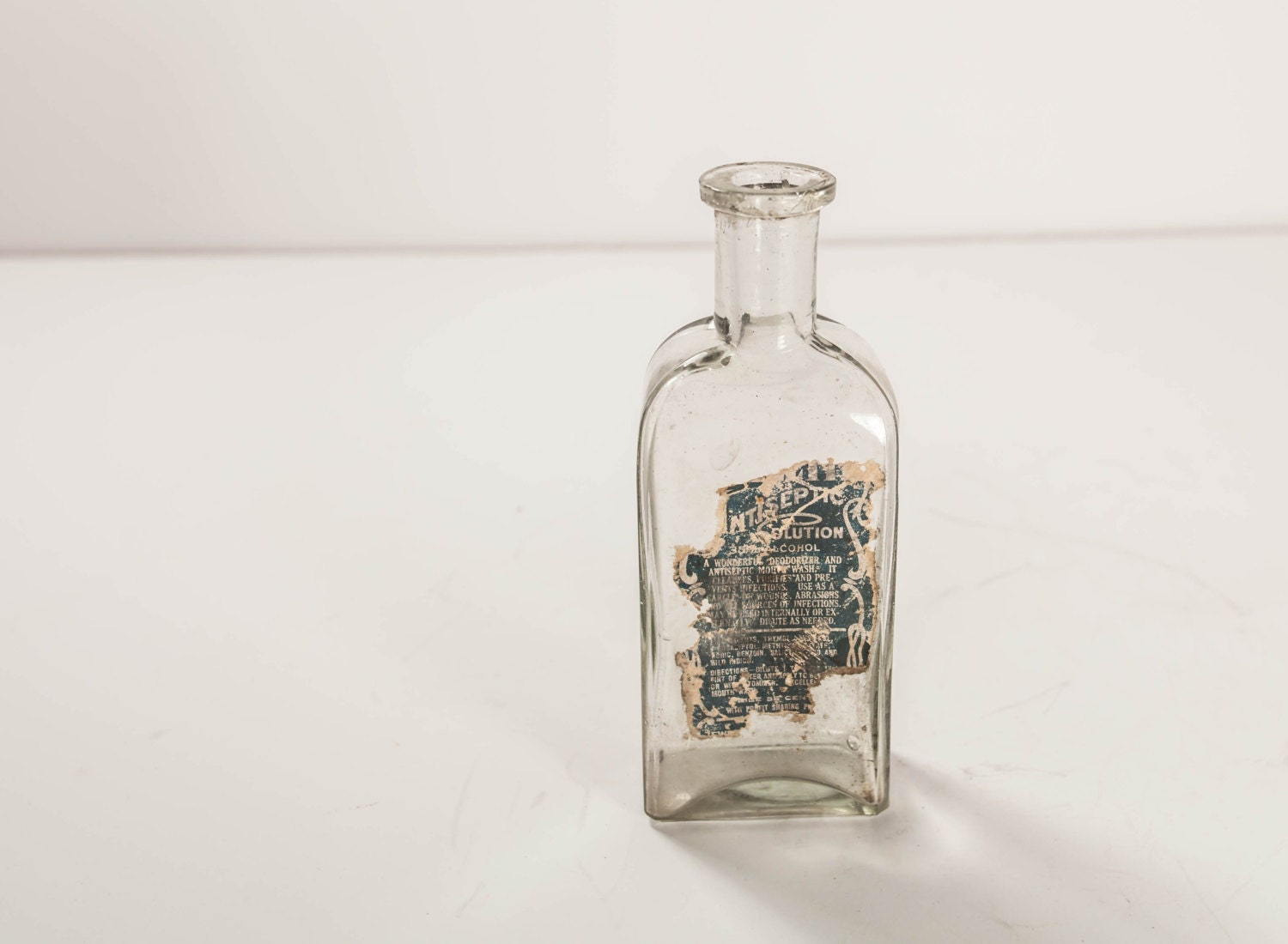 Vintage Medicine Bottle Lot, 1890s L.M. Green Woodbury N.J. Embossed