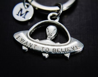 UFO Keychain, Alien Keychain, Alien Jewelry, Personalized Jewelry, Christmas Keychain, Christmas Jewelry, Holiday Jewelry, Holiday Keychain