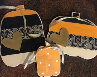 Set of 3 pumpkins