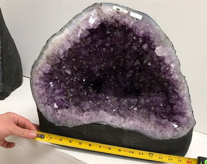 Amethyst Crystal Geode Uruguay 82LBS- 15"x16"x13"- Crystals \ Reiki \ Healing Stone \ Raw Amethyst \ Amethyst Geode \ Amethyst Cluster
