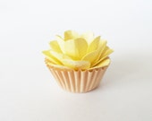 Soft spring sunshine: Unique Yellow Cupcake Favors - Baby Shower, Wedding and Party Decorations - Eco Friendly Seeded Paper - Plant and Grow