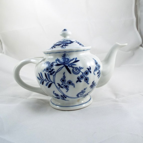 Vintage Blue Danube Teapot Fine China Made in Japan 1955-2002