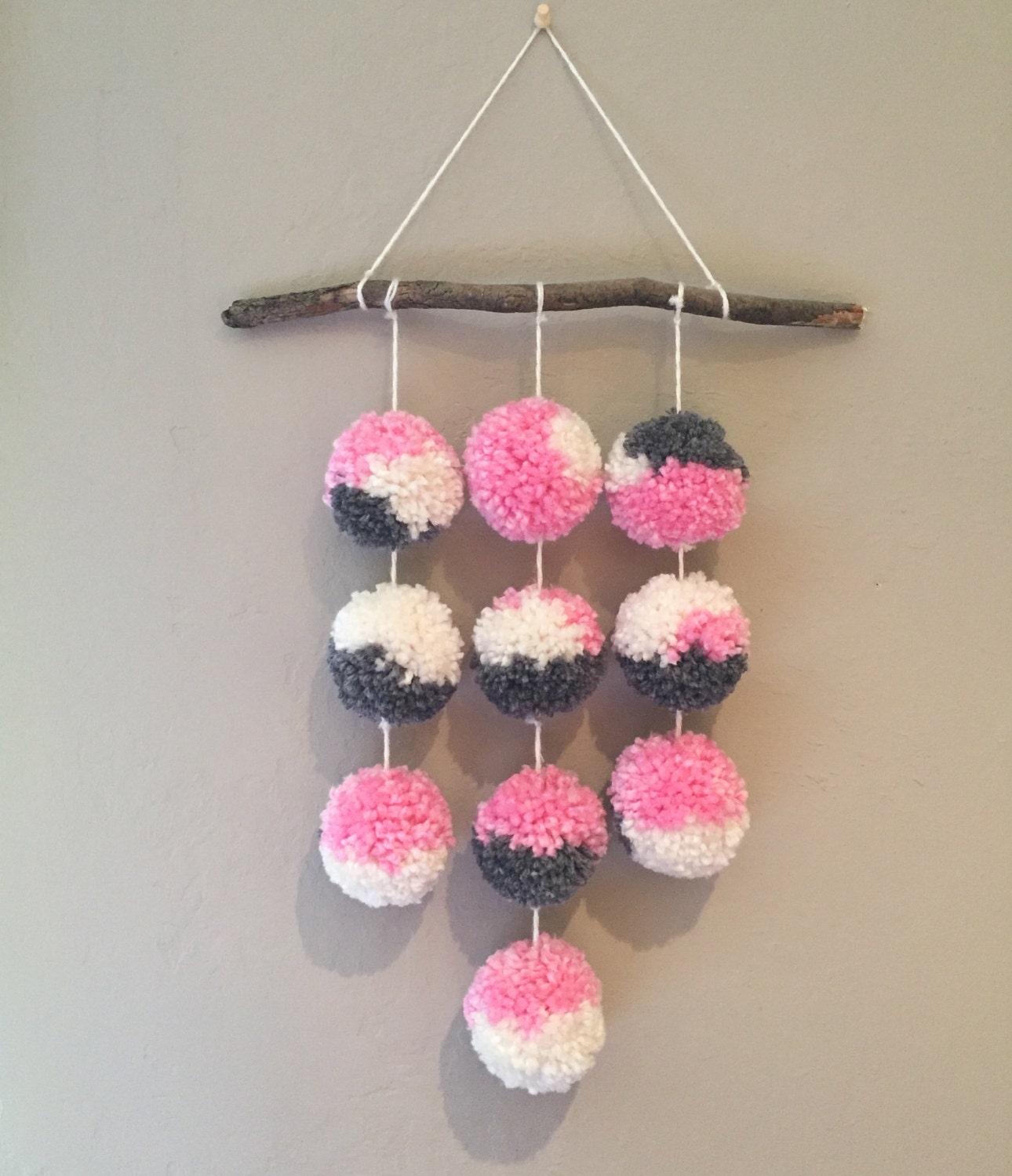 Custom 10 Pom Wall Hanging /Pom Pom Hanging / Wall Art / Boho