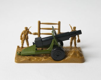 Vintage Matchbox superfast 32 field gun military cannon. Matchbox army field gun, military cannon, Made in England with original box.