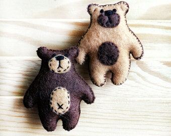 Bear Brooch, cute brooch, Felt Brooch, woodland animal brooch, felt pin, bear pin, gift for women, Present for Her, forest animal jewelry