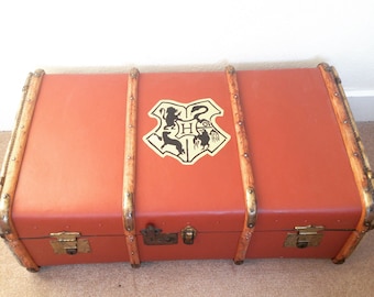 SALE - Harry Potter - Hogwarts School Trunk Replica