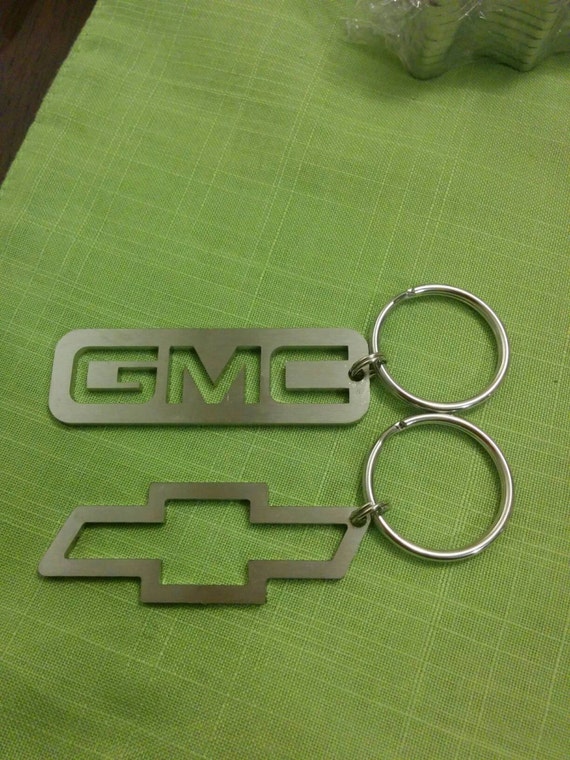 Bowtie and GMC keychains
