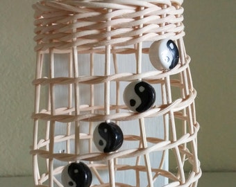 Garlic Baskets in white or brown reed with Yin-Yang beads