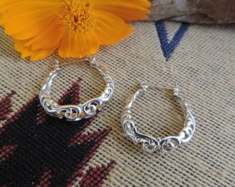 Vintage Sterling Silver Filigree Hoops Earrings