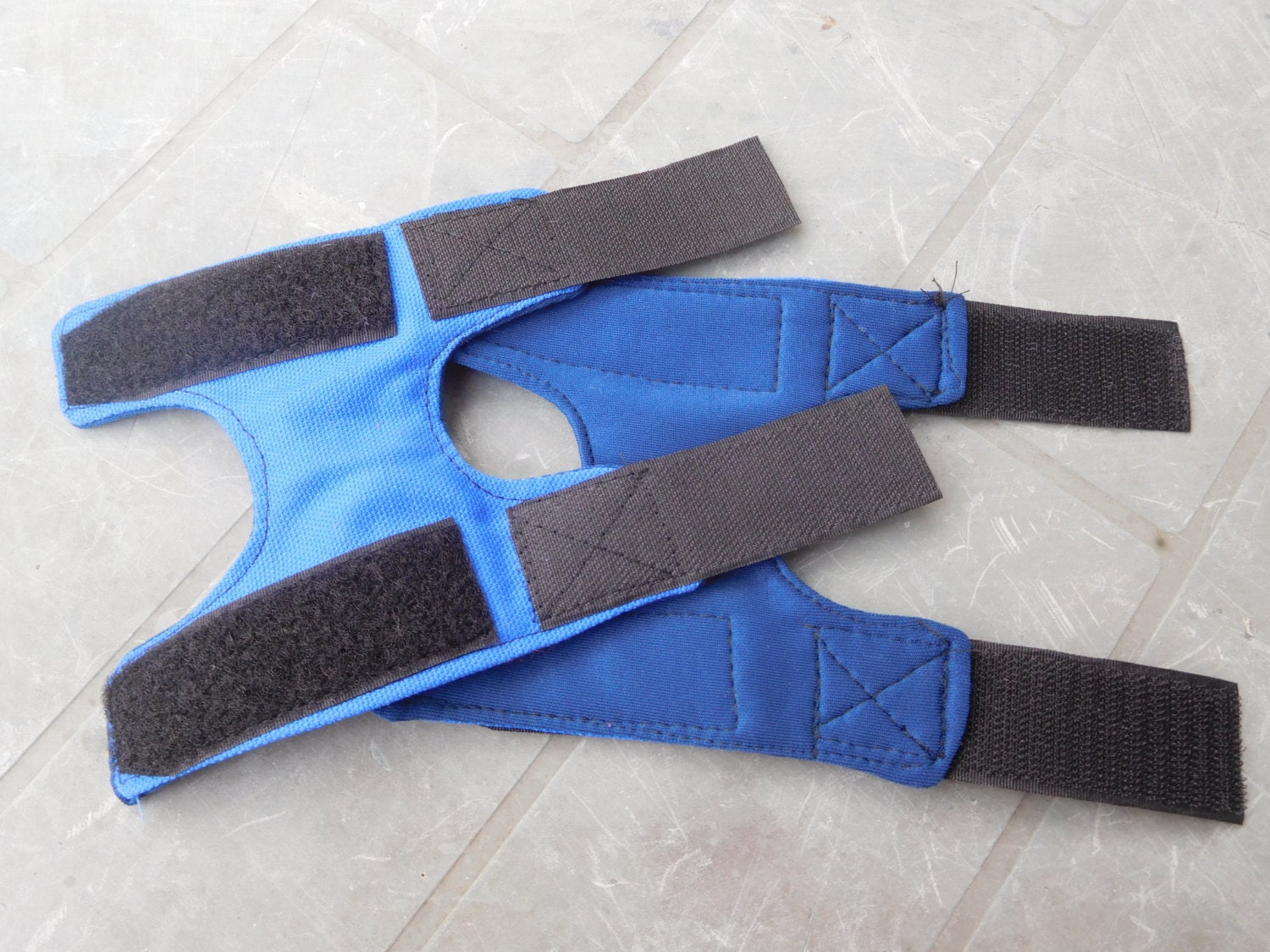 blue canvas and Neoprene stopper pad protectors