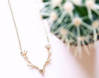 Deer antler necklace / Deer necklace/ Antler necklace, Animal jewelry, Silver antlers