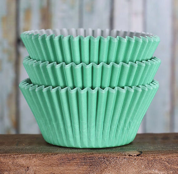 Mint Green Cupcake Liners BakeBright Cupcake Liners Light
