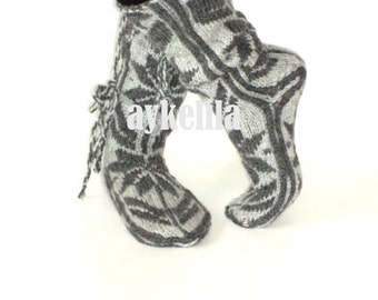 Winter Booties, Grey to Gray, Comfy Slippers, Leg Warmers, Handmade Slippers, Mukluk, Women Slippers